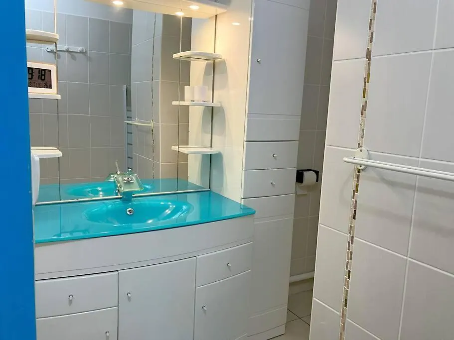 Apartment Colors - T3 Standing - Vue Mer Les Trois-Ilets